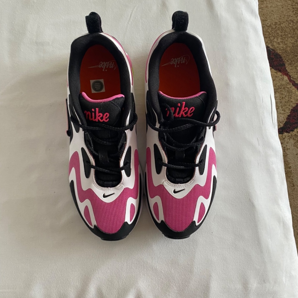 NWT NIKE WMNS AIR MAX 200 ( Black, pink and white) size 8.5 - Picture 8 of 8
